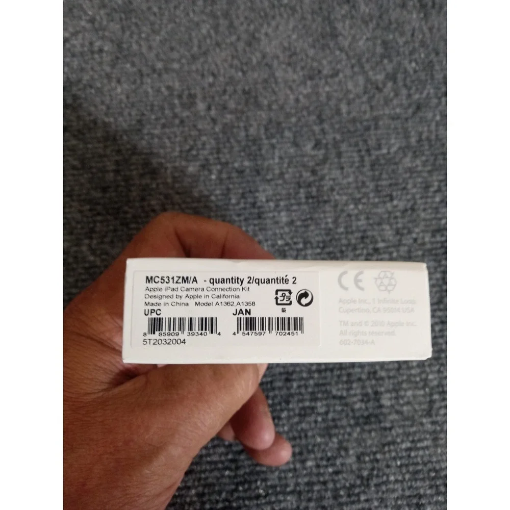 Apple iPad Camera Connection Kit MC531ZM/A (Model: A1362, A1358) NEW IN OPEN BOX